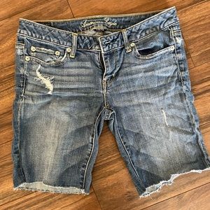 American Eagle Bermuda Shorts